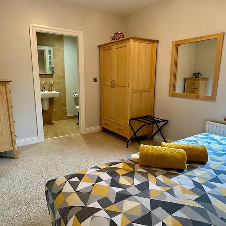 3 Castle Hume Court Holiday House Енискилен Екстериор снимка